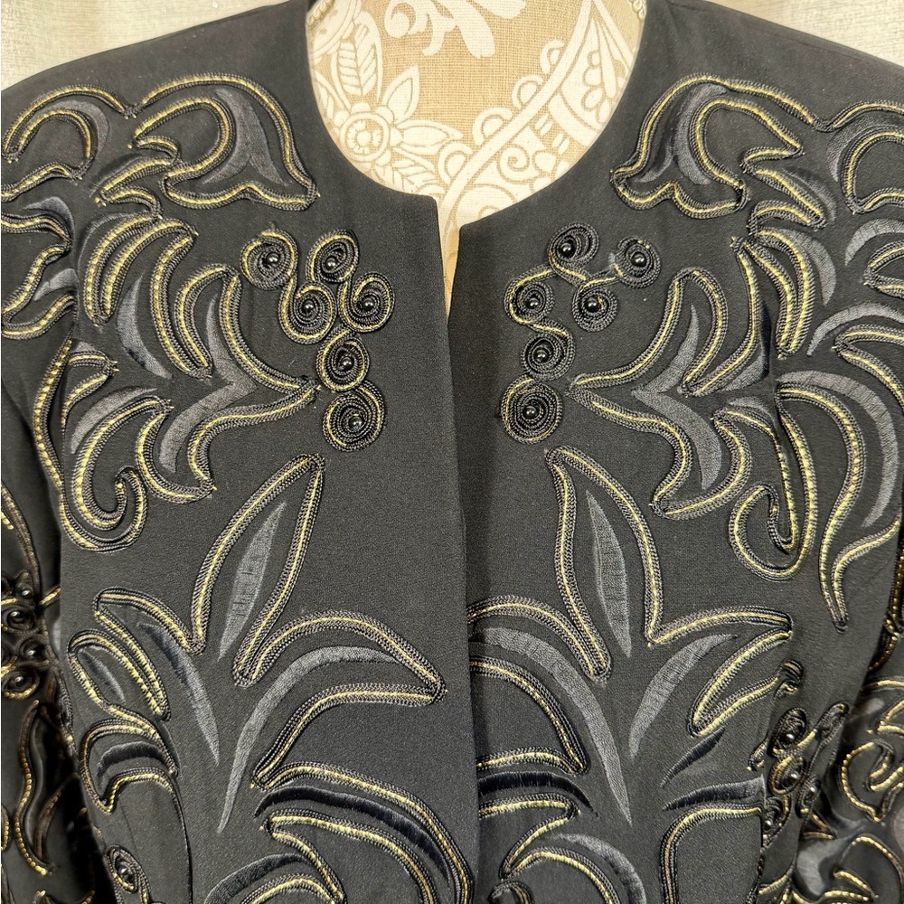 Felice women’s Elegant Black Blazer with Gold Detailing size 16 - Picture 4 of 7